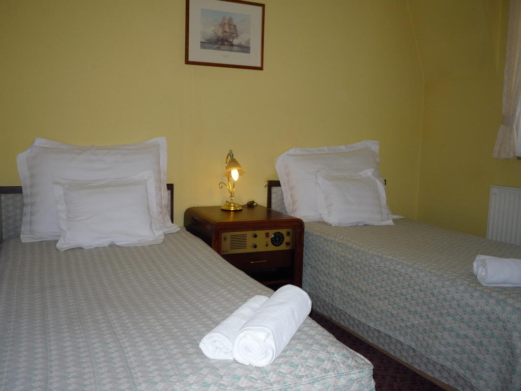 Kaloz Fregatt Panzio & Etterem Hotell Tata Rom bilde